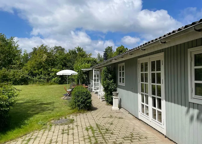 Ferienhaus Idyllic Summer House On